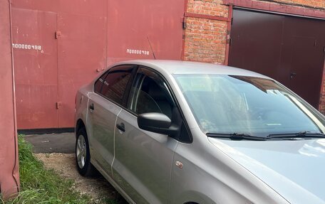 Volkswagen Polo VI (EU Market), 2010 год, 445 000 рублей, 4 фотография
