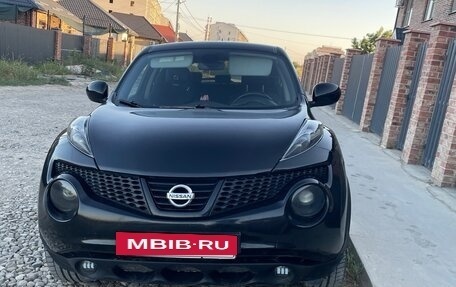 Nissan Juke II, 2012 год, 900 000 рублей, 2 фотография