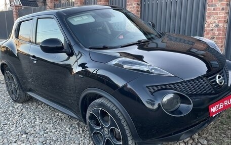 Nissan Juke II, 2012 год, 900 000 рублей, 3 фотография