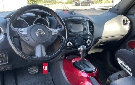 Nissan Juke II, 2012 год, 900 000 рублей, 8 фотография