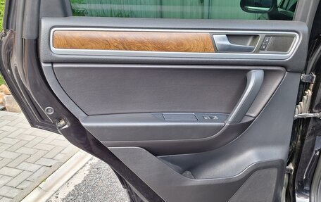 Volkswagen Touareg III, 2010 год, 1 850 000 рублей, 12 фотография