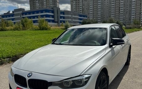 BMW 3 серия, 2018 год, 2 490 000 рублей, 5 фотография