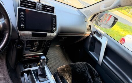 Toyota Land Cruiser Prado 150 рестайлинг 2, 2021 год, 6 299 000 рублей, 11 фотография