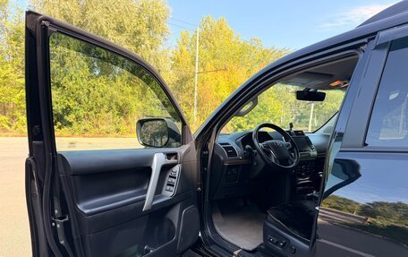 Toyota Land Cruiser Prado 150 рестайлинг 2, 2021 год, 6 299 000 рублей, 7 фотография