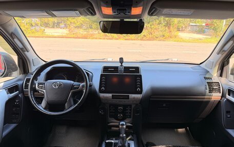 Toyota Land Cruiser Prado 150 рестайлинг 2, 2021 год, 6 299 000 рублей, 18 фотография