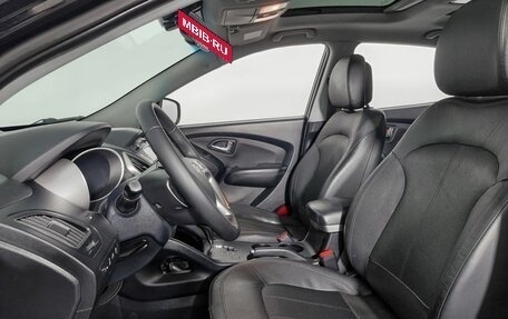 Hyundai ix35 I рестайлинг, 2012 год, 939 000 рублей, 13 фотография