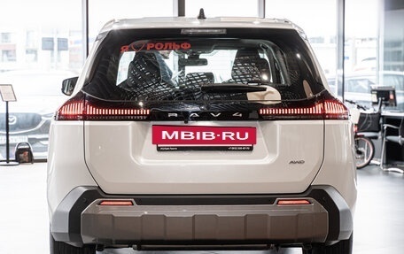 Toyota RAV4, 2026 год, 4 690 000 рублей, 6 фотография