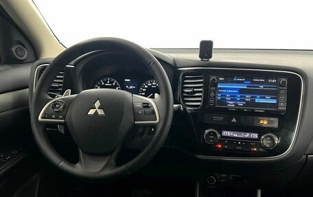 Mitsubishi Outlander III рестайлинг 3, 2012 год, 1 380 000 рублей, 16 фотография