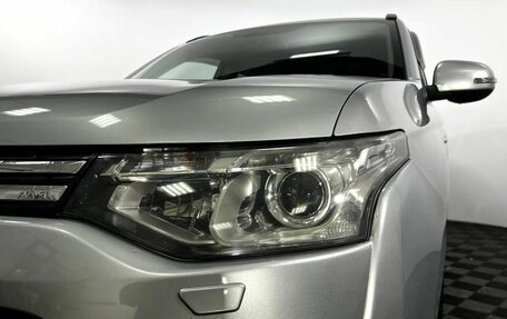 Mitsubishi Outlander III рестайлинг 3, 2012 год, 1 380 000 рублей, 19 фотография
