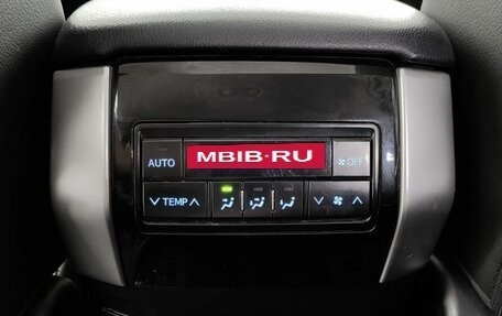 Toyota Land Cruiser Prado 150 рестайлинг 2, 2021 год, 5 980 000 рублей, 22 фотография