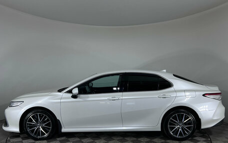 Toyota Camry, 2021 год, 3 350 000 рублей, 8 фотография