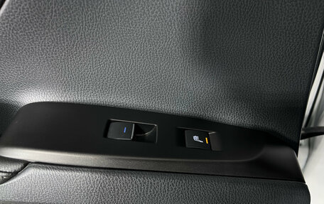Toyota Camry, 2021 год, 3 350 000 рублей, 21 фотография