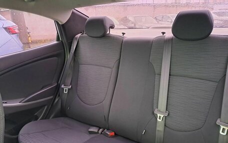 Hyundai Solaris II рестайлинг, 2016 год, 650 000 рублей, 16 фотография