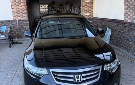 Honda Accord VIII рестайлинг, 2012 год, 1 450 000 рублей, 2 фотография
