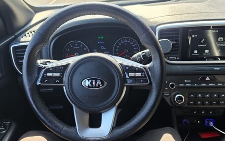 KIA Sportage IV рестайлинг, 2019 год, 1 900 000 рублей, 7 фотография