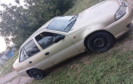 Daewoo Nexia I рестайлинг, 2010 год, 55 000 рублей, 3 фотография