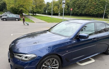 BMW 5 серия, 2019 год, 3 800 000 рублей, 2 фотография