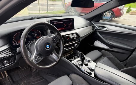 BMW 5 серия, 2019 год, 3 800 000 рублей, 8 фотография