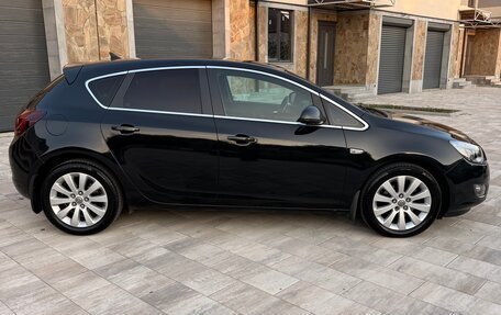 Opel Astra J, 2010 год, 615 000 рублей, 8 фотография