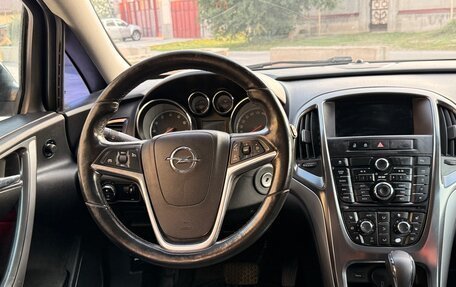Opel Astra J, 2010 год, 615 000 рублей, 17 фотография