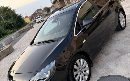 Opel Astra J, 2010 год, 615 000 рублей, 14 фотография