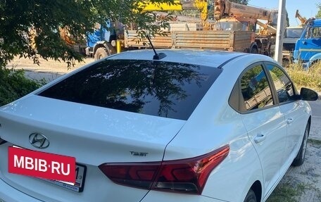 Hyundai Solaris II рестайлинг, 2020 год, 1 600 000 рублей, 4 фотография