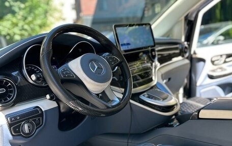 Mercedes-Benz V-Класс, 2023 год, 8 500 000 рублей, 6 фотография
