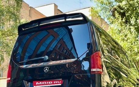 Mercedes-Benz V-Класс, 2023 год, 8 500 000 рублей, 4 фотография