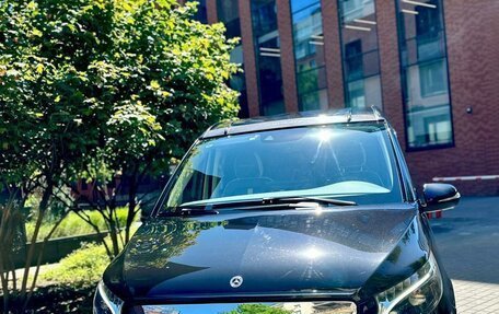 Mercedes-Benz V-Класс, 2023 год, 8 500 000 рублей, 32 фотография