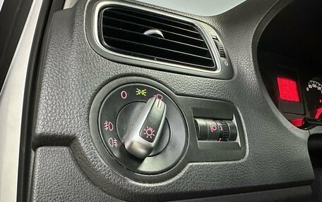 Volkswagen Polo VI (EU Market), 2012 год, 930 000 рублей, 17 фотография