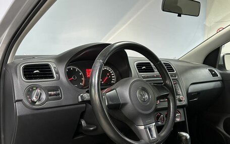 Volkswagen Polo VI (EU Market), 2012 год, 930 000 рублей, 11 фотография