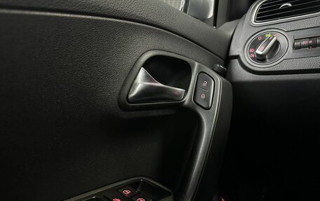 Volkswagen Polo VI (EU Market), 2012 год, 930 000 рублей, 18 фотография
