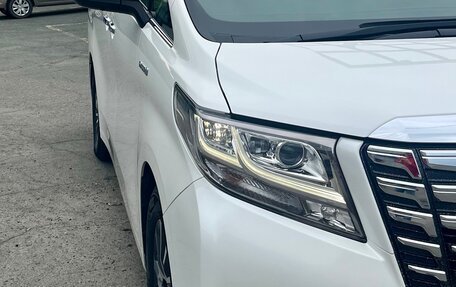 Toyota Alphard III, 2017 год, 3 940 000 рублей, 2 фотография