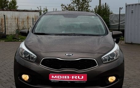 KIA cee'd III, 2014 год, 1 000 000 рублей, 5 фотография