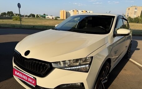 Skoda Rapid II, 2021 год, 1 660 000 рублей, 2 фотография