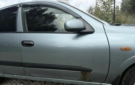 Nissan Almera, 2001 год, 260 000 рублей, 3 фотография