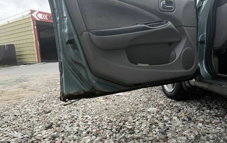Nissan Almera, 2001 год, 260 000 рублей, 13 фотография