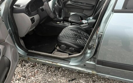 Nissan Almera, 2001 год, 260 000 рублей, 11 фотография