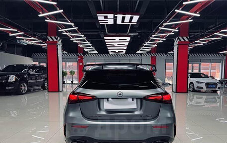 Mercedes-Benz A-Класс, 2023 год, 2 080 000 рублей, 9 фотография