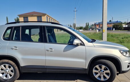 Volkswagen Tiguan I, 2012 год, 2 200 000 рублей, 2 фотография