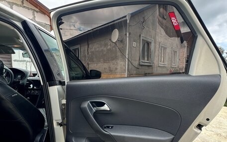 Volkswagen Polo VI (EU Market), 2011 год, 800 000 рублей, 8 фотография