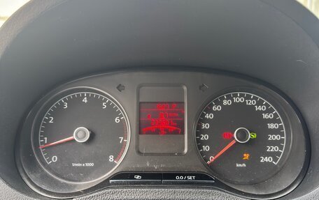 Volkswagen Polo VI (EU Market), 2011 год, 800 000 рублей, 15 фотография