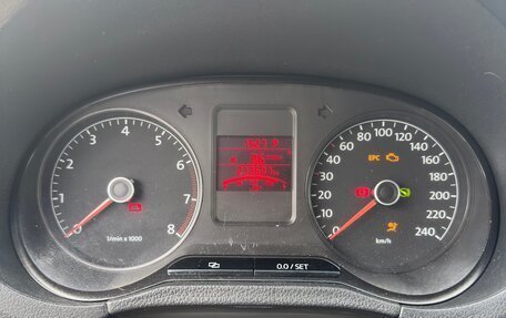 Volkswagen Polo VI (EU Market), 2011 год, 800 000 рублей, 14 фотография