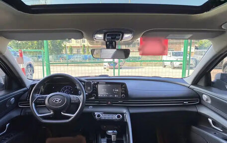 Hyundai Elantra, 2022 год, 1 412 000 рублей, 5 фотография
