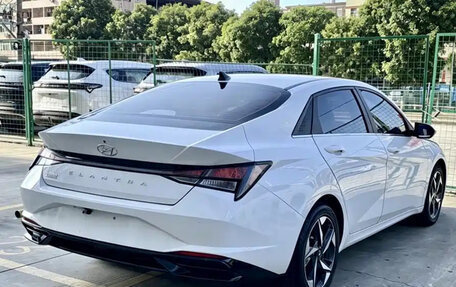 Hyundai Elantra, 2022 год, 1 412 000 рублей, 4 фотография
