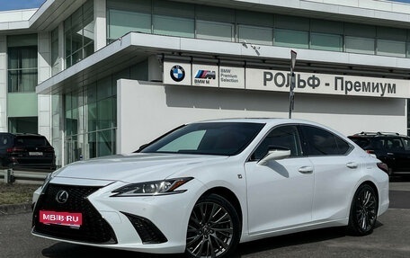 Lexus ES VII, 2020 год, 4 299 000 рублей, 1 фотография