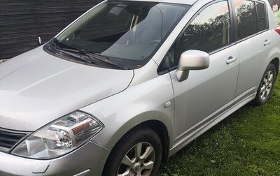 Nissan Tiida, 2011 год, 900 000 рублей, 1 фотография