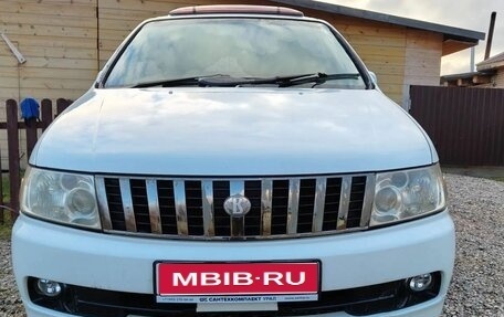 Nissan Bassara, 1999 год, 590 000 рублей, 1 фотография