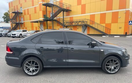Volkswagen Polo VI (EU Market), 2015 год, 625 000 рублей, 4 фотография