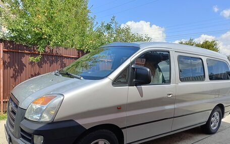 Hyundai Starex I рестайлинг, 2007 год, 1 290 000 рублей, 4 фотография
